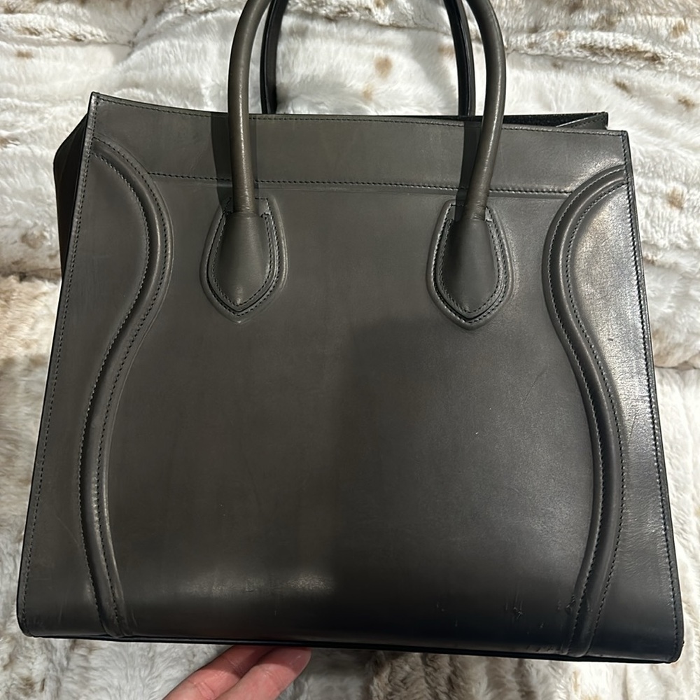 Celine authentic purse - Picture 4 of 11